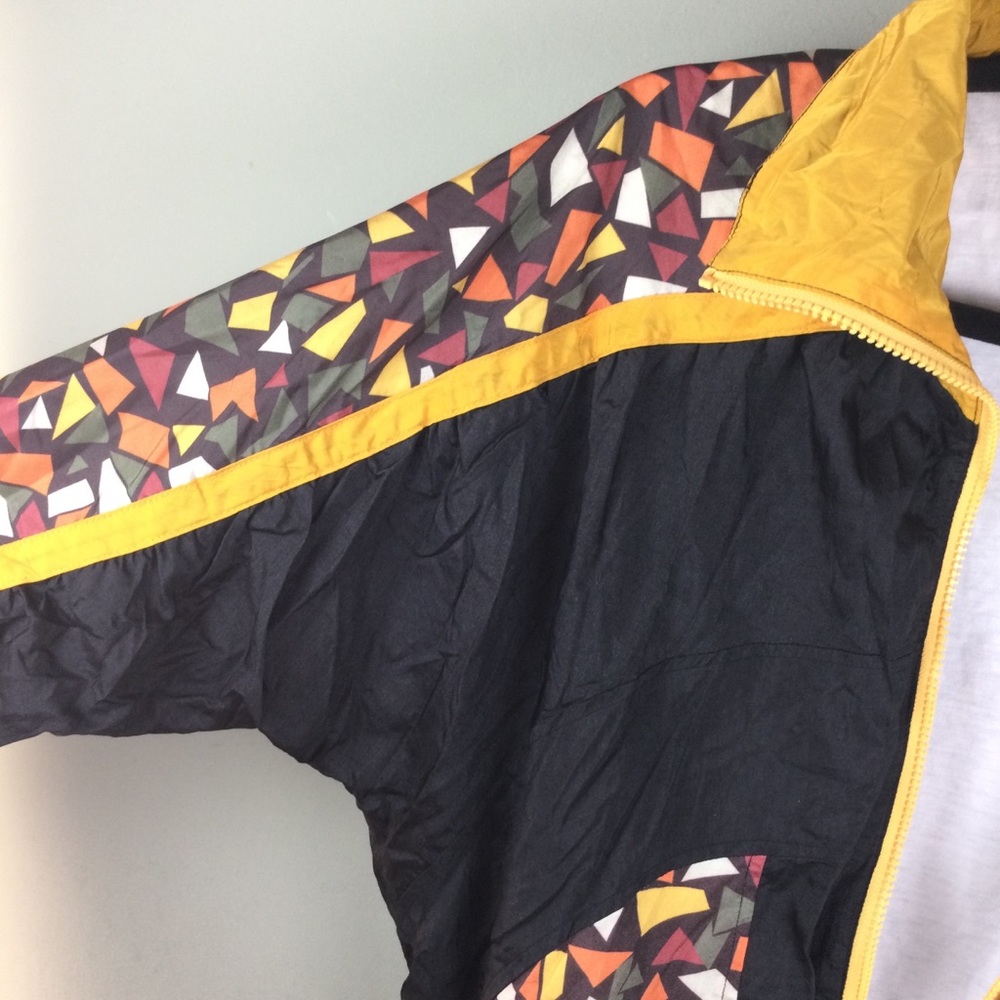 SEEK The Label Retro Geometric Print High Neck Windbreaker Size Small - Picture 4 of 6